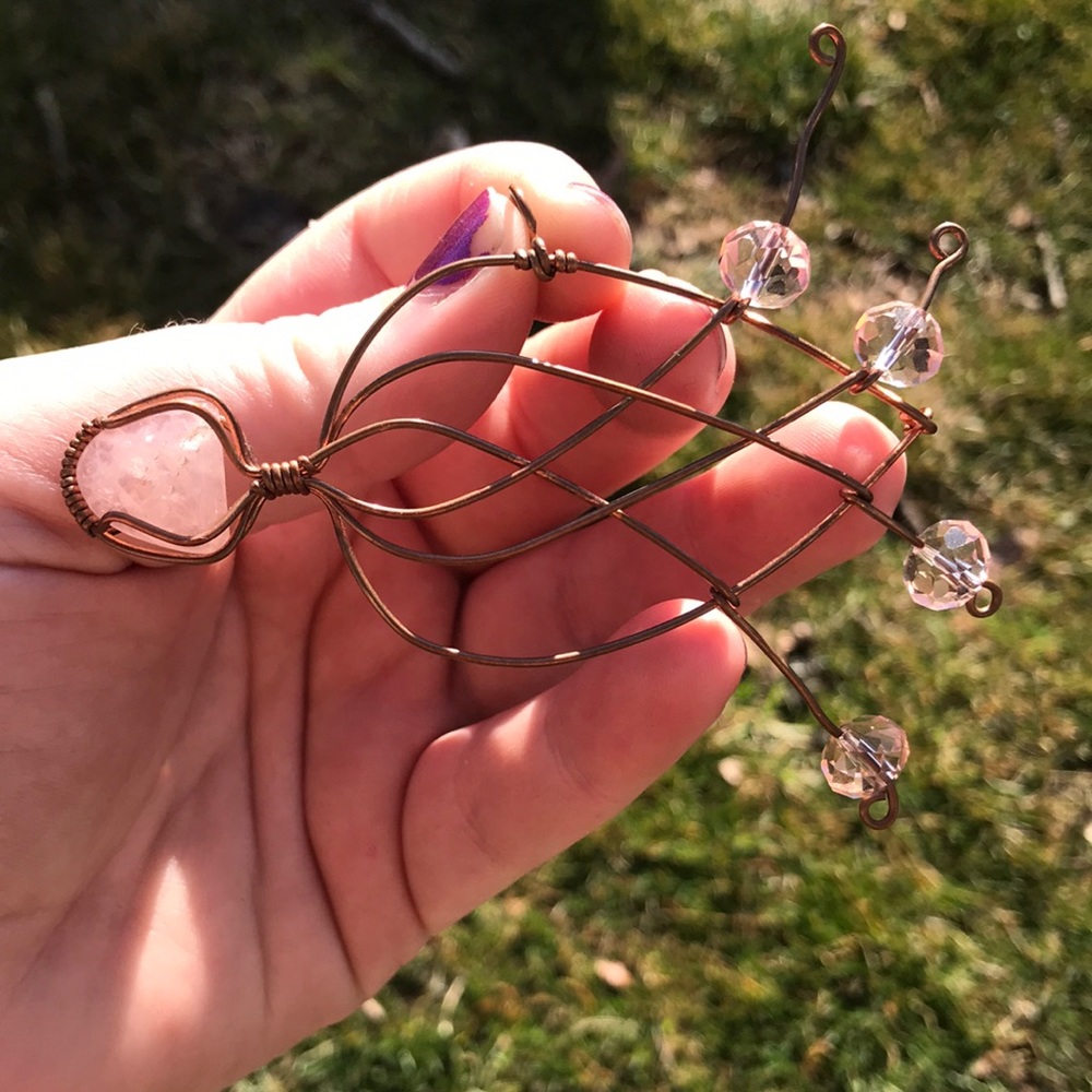 Rose quartz Betta fish pendant